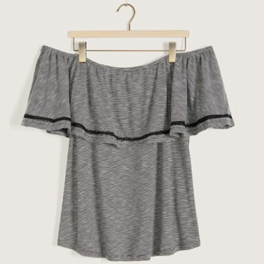 Pennington off shoulder top